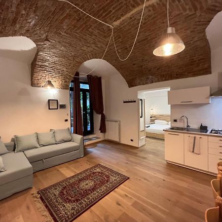 Suite The Brick - Host By Traveller'S Nest Turin Extérieur photo