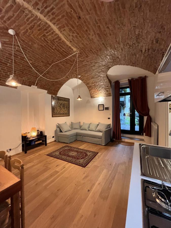 Suite The Brick - Host By Traveller'S Nest Turin Extérieur photo
